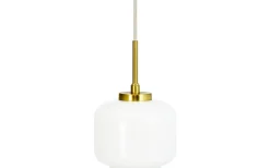 Fönsterlampor < Dyberg Larsen Arp D15 Fönsterlampa 15cm Opal/Mässing