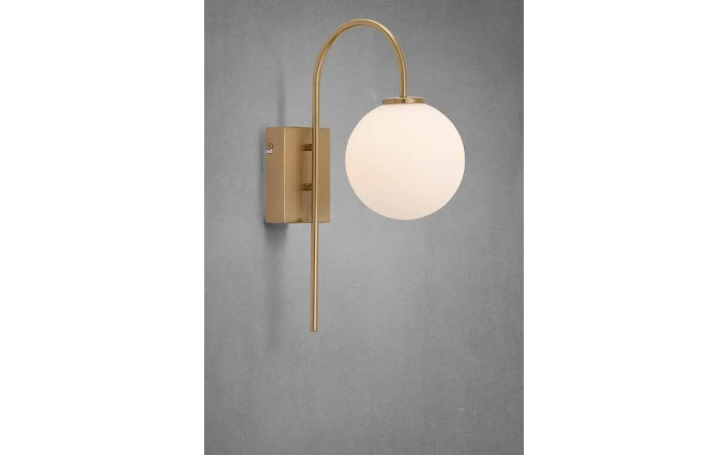 Hall & Trappa|Lampetter < Herstal Ballon Vägglampa Mässing