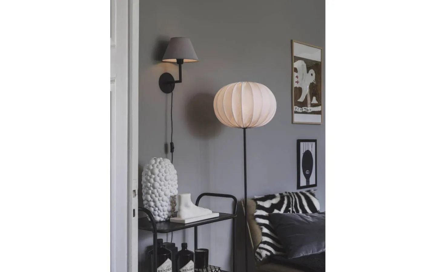 Vardagsrum|Hall & Trappa-PR Home Base Vägglampa Krom