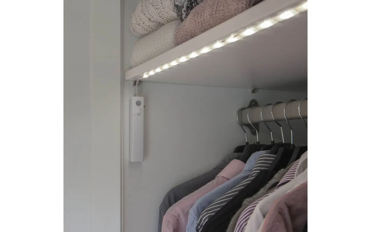 Nattlampor-Star Trading Batteridriven LED-strip med rörelsesensor