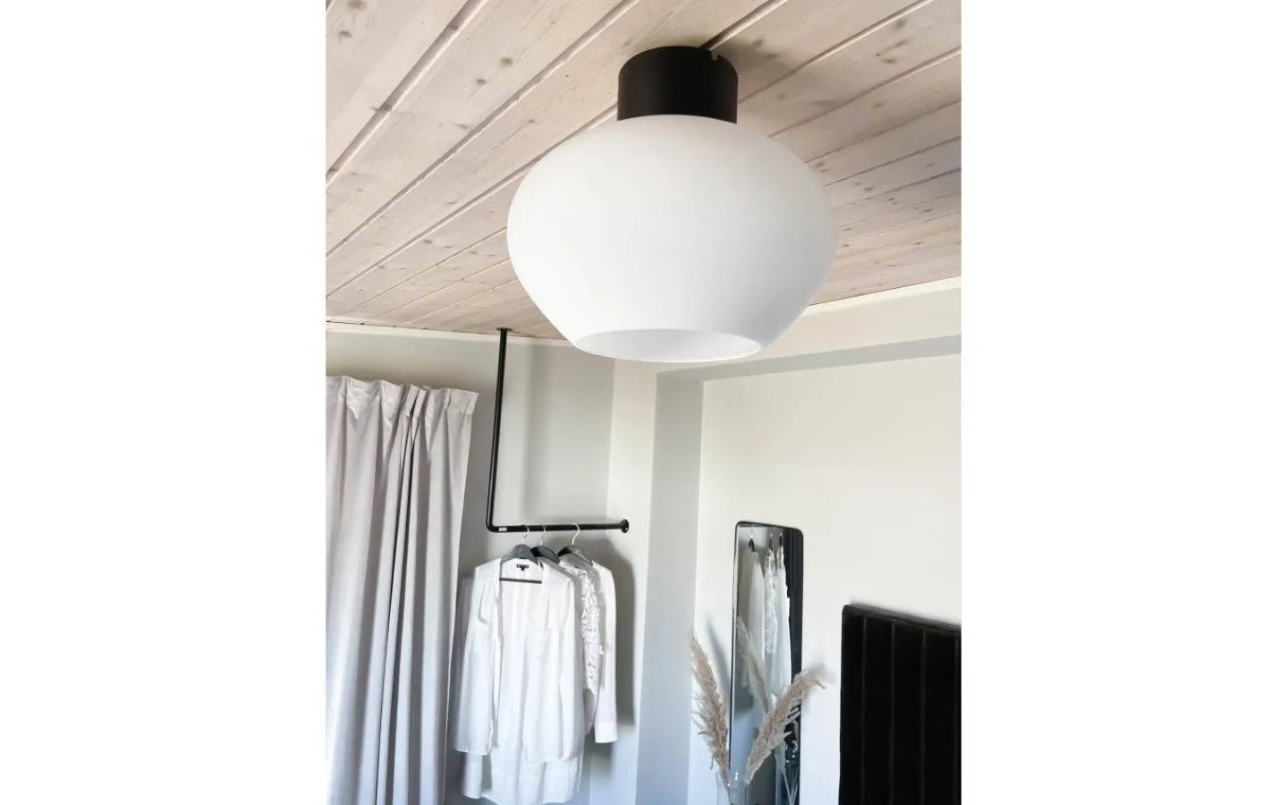 Plafonder < Aneta Bell Plafond 35cm Svart/Vit