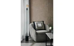 Vardagsrum|Golvlampor < Markslojd Capital Golvlampa 135cm Svart