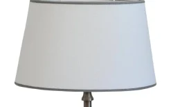 Ovala Lampskärmar < Hallbergs Carolin Oval Lampskärm 25cm Vit, Grått Band