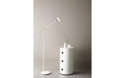 Vardagsrum|Golvläslampor < Belid Cato Golvlampa 134cm LED GU4 Dimbar Vit/Krom