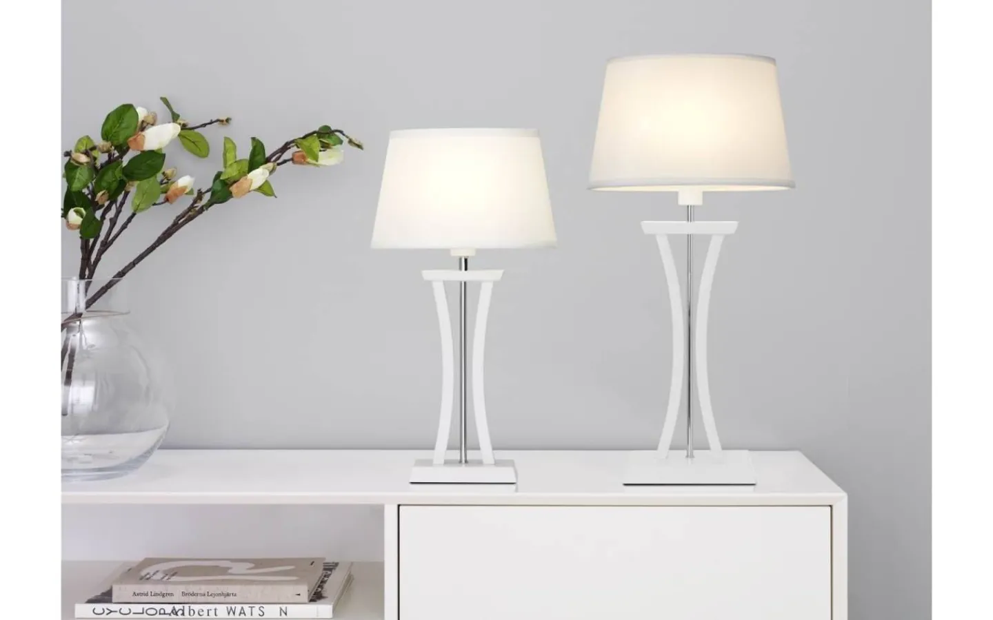 Vardagsrum|Sovrum < Cottex Chelsea XL Bordslampa 60cm Vit