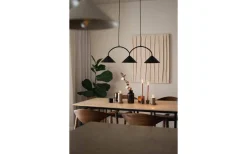 Avlånga Taklampor-Globen Lighting Curve Taklampa 95cm Svart