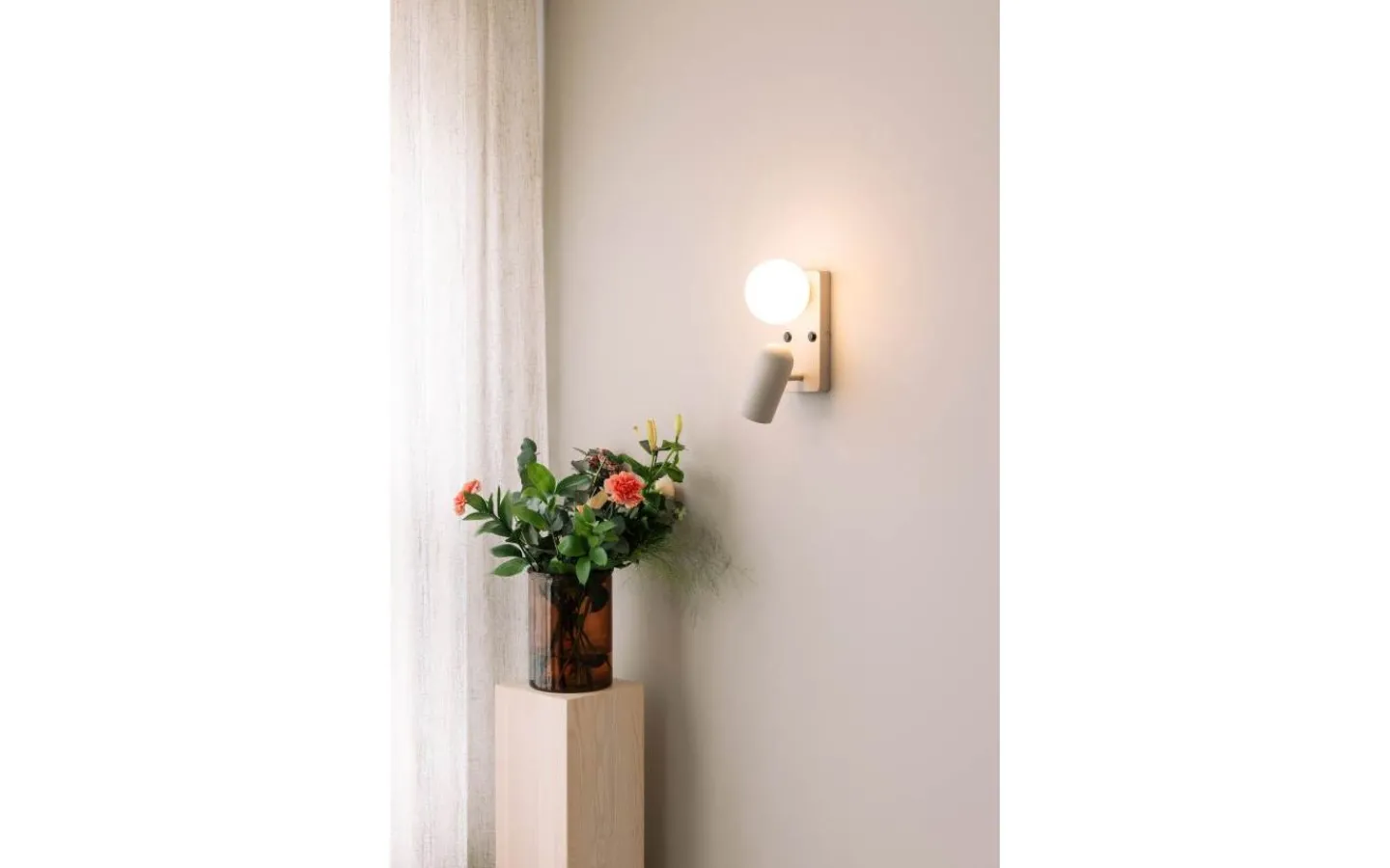Läslampor-Globen Lighting Doppio Vägglampa Beige