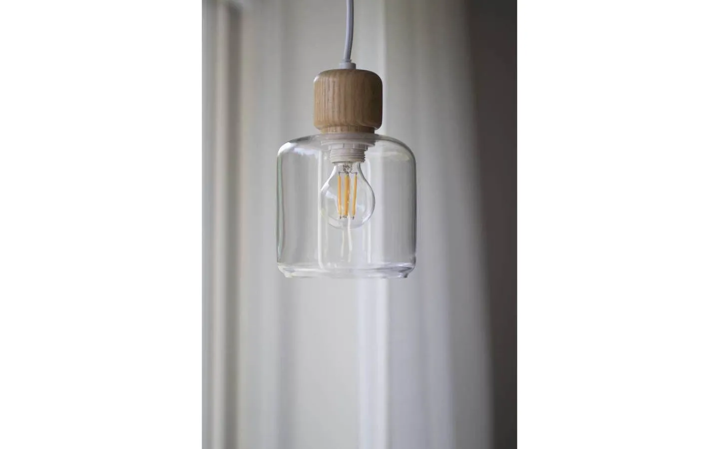 Fönsterlampor < Globen Lighting Dot Fönsterlampa 11cm Klar