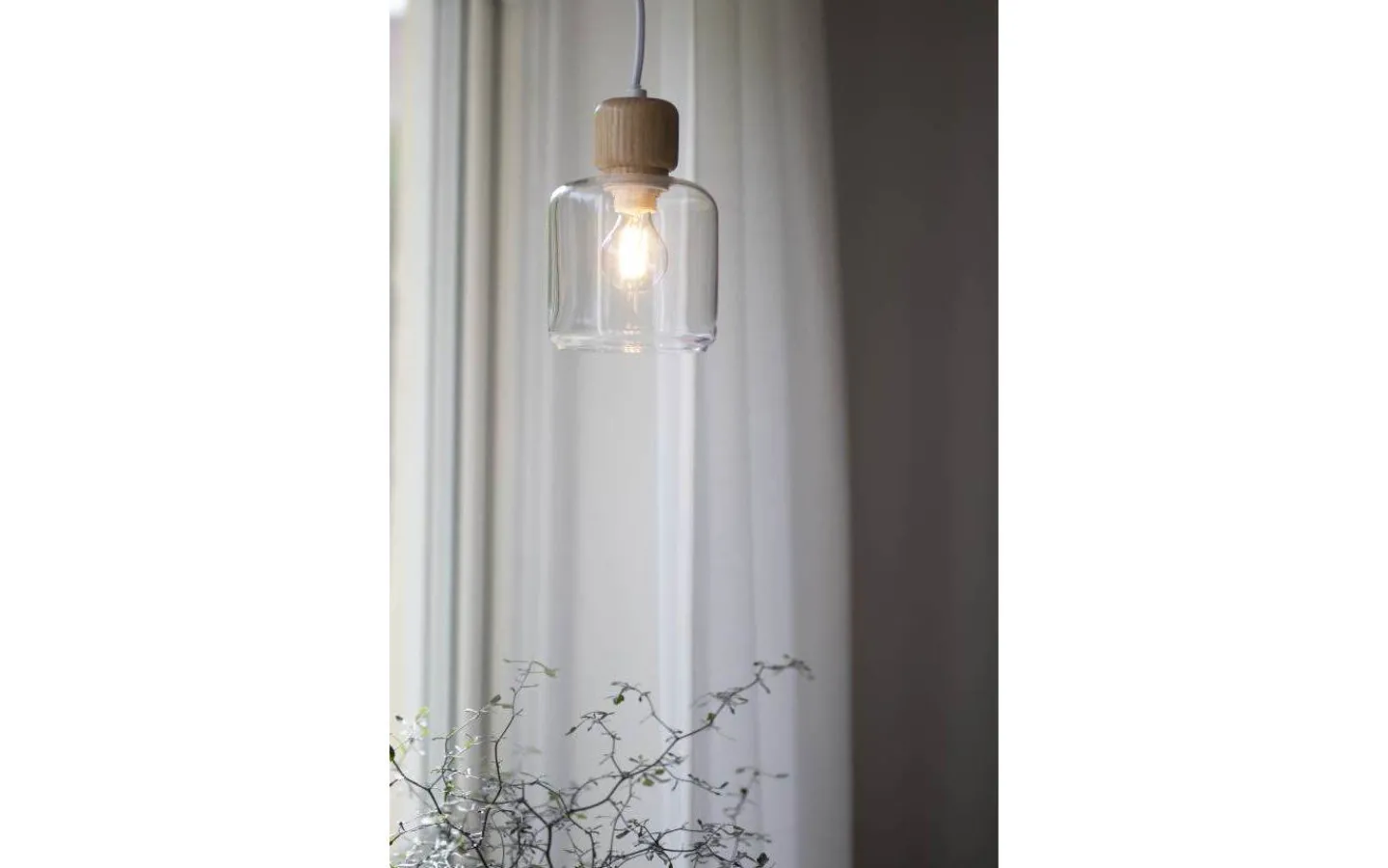Fönsterlampor < Globen Lighting Dot Fönsterlampa 11cm Klar