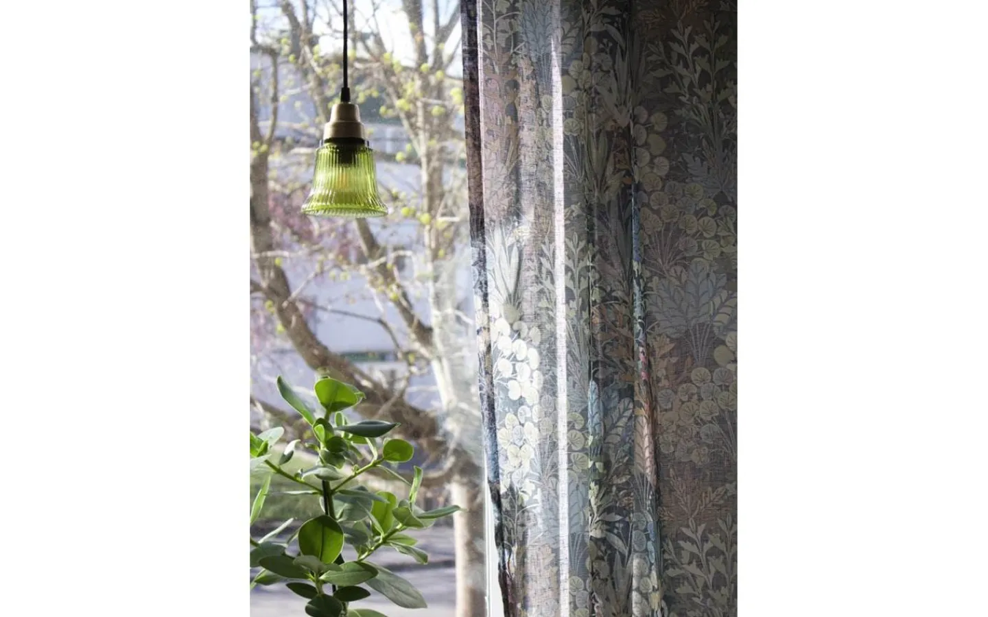 Fönsterlampor < PR Home Emmi Fönsterlampa 12cm Grön/Mässing