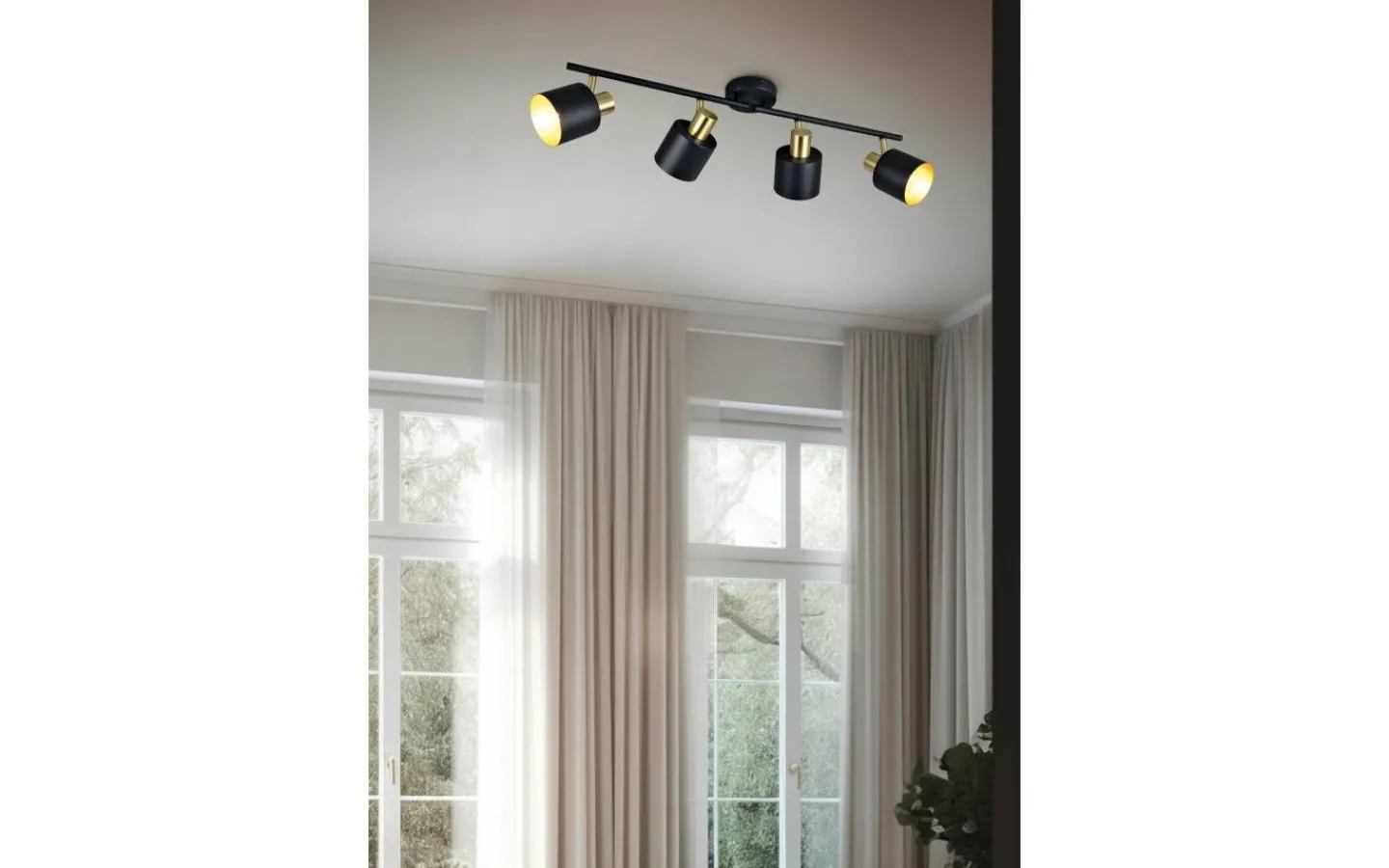 Avlånga Takspotlights|Takspot Med Minst 4 Lampor < Trio Lighting Eva Spotlight 4-delad E14 svart/guld