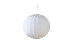 Vardagsrum|Sovrum < Hallbergs Glob Lampskärm Ø40cm Stretch Vit Lyx