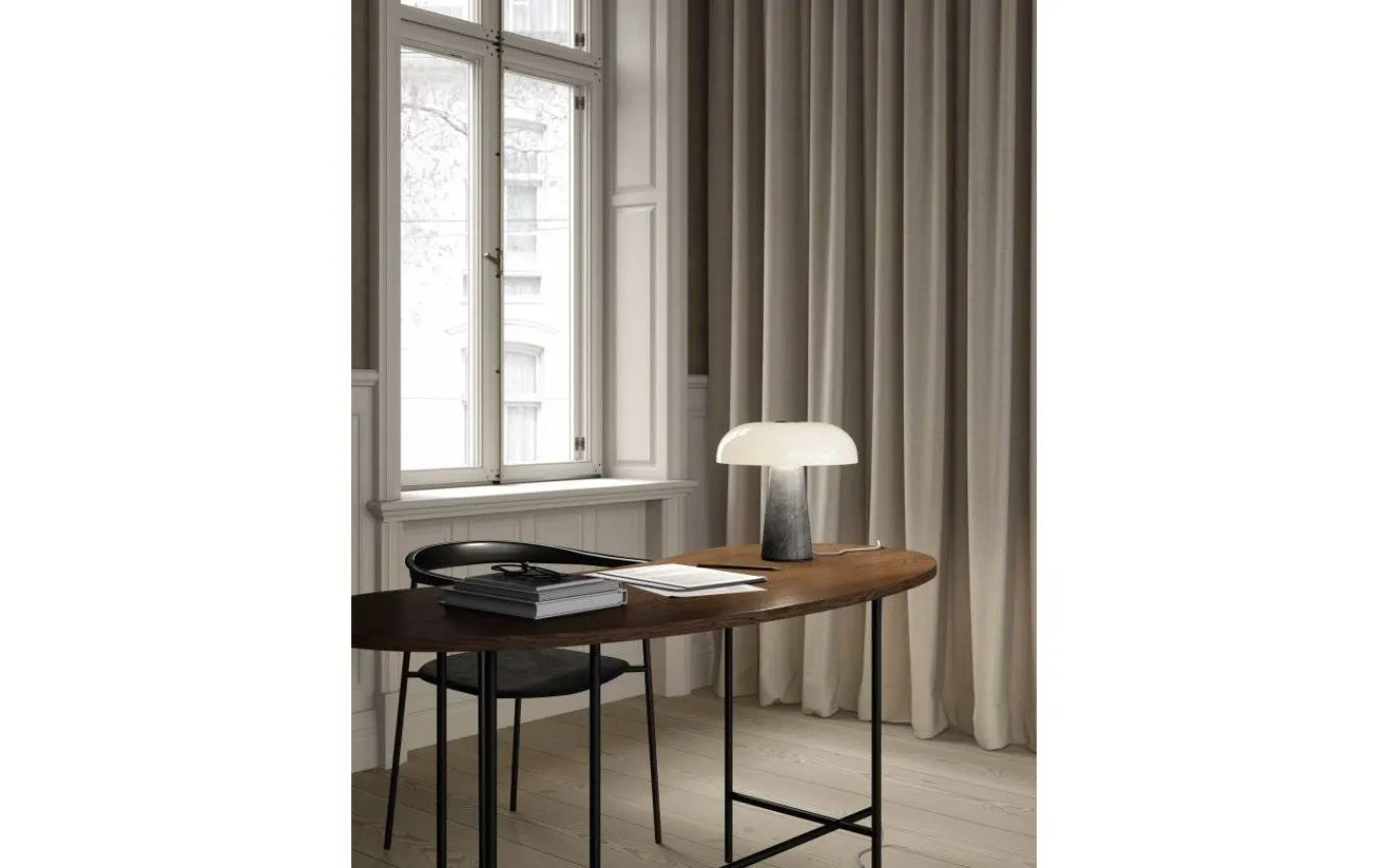 Bordslampor < Design for the people Glossy Grey Bordslampa 32cm