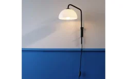 Läslampor-Dyberg Larsen Jazz Vägglampa Opal/Svart
