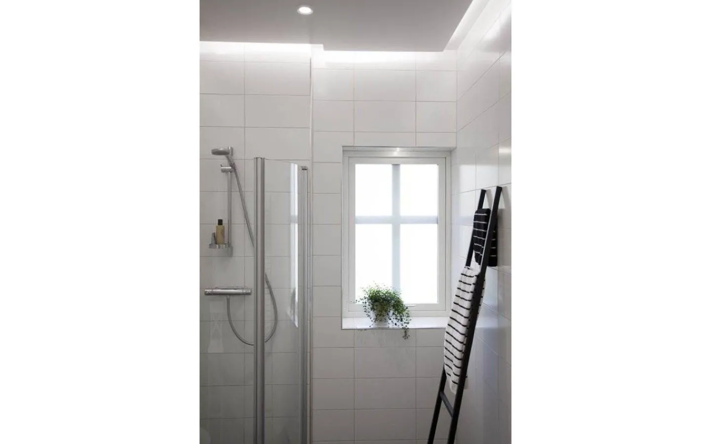 Minispotlights & Ledpuckar < Hidealite LED-Spot för Slang 16mm, 2700K 80lm 1,2W 350mA Vit