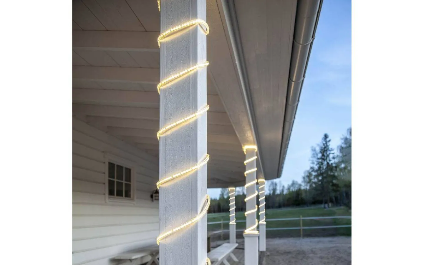 230V Led Slinga|230V Led Slinga < Star Trading LEDstrip Varmvit 13,5W 10m