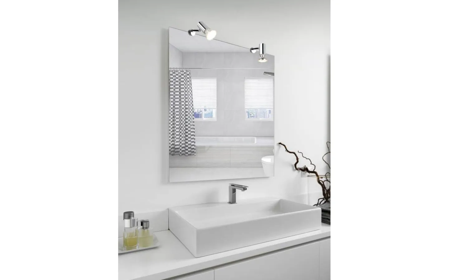 Badrumslampor Vägg-Trio Lighting Lorenzo H2O Vägglampa 1-dels GU10 krom IP44