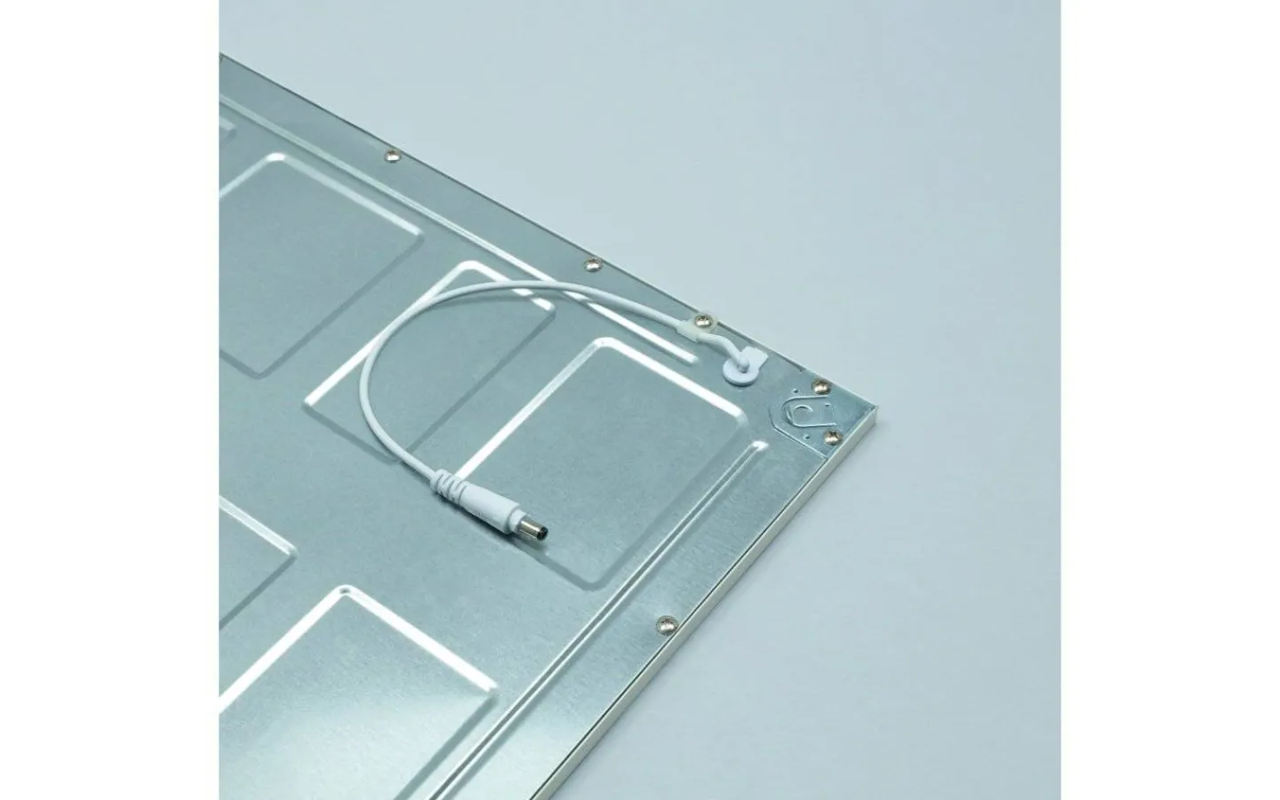 Interiörarmaturer|Led Paneler < Malmbergs Lux LED-panel, 30W, 3900lm, 4000K, 595x595x10 mm, Ra-80, IP20