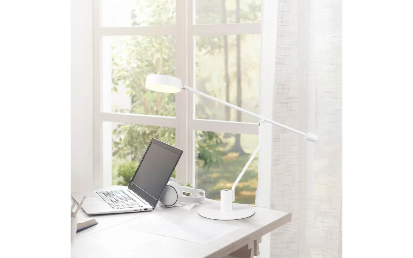 Skrivbordslampor-Trio Lighting Manduro Skrivbordslampa LED mattvit