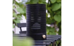 Ljuslyktor|Uppladdningsbara Lampor Inomhus < Dyberg Larsen Mesh Uppladdningsbar Lykta 20cm LED 2700K Svart/Mässing