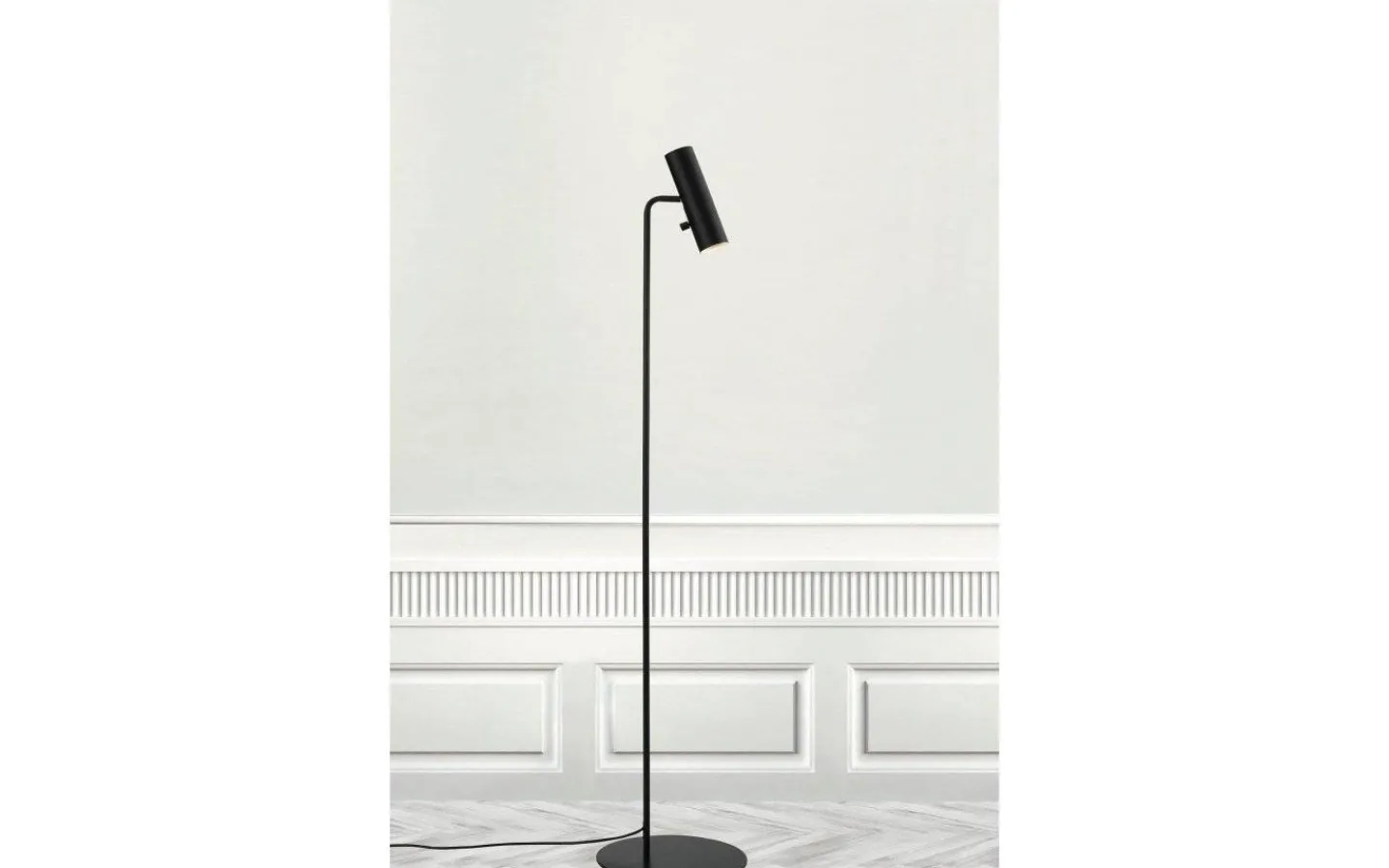 Golvläslampor|Vardagsrum-Design for the people Mib 6 Golvlampa 140cm Svart