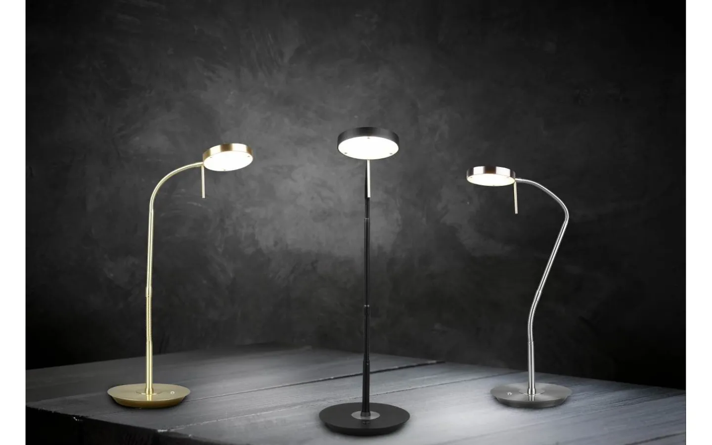 Skrivbordslampor-Trio Lighting Monza Skrivbordslampa LED matt mässing