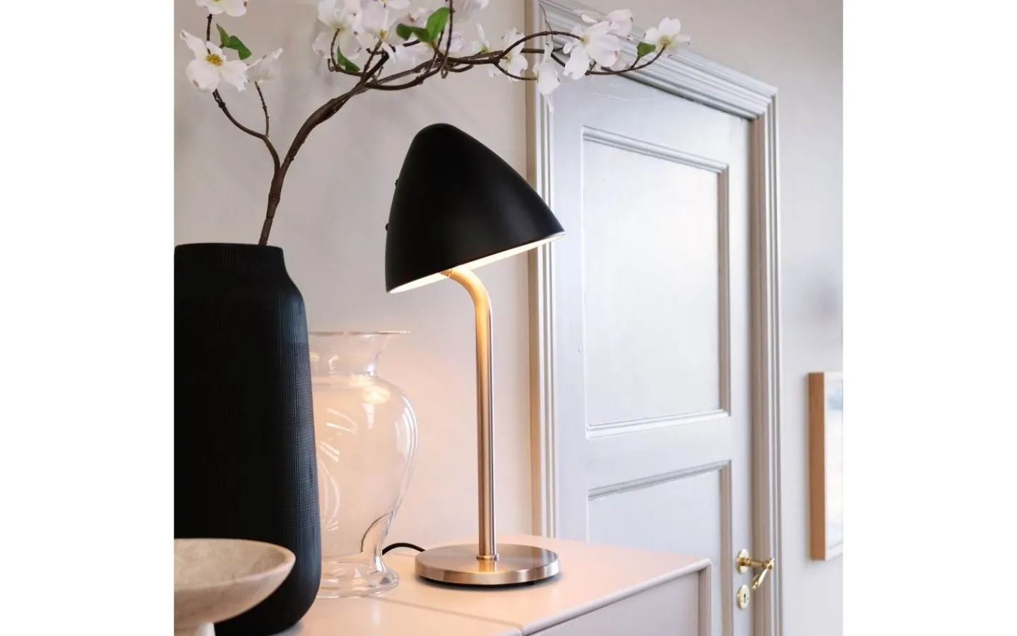 Bordslampor < Dyberg Larsen Oulu Bordslampa 47cm Svart/Borstad Stål