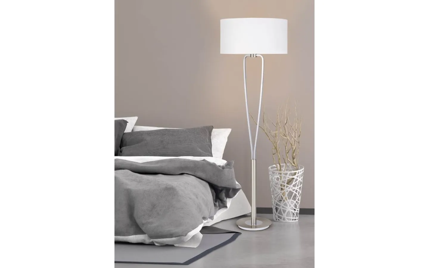 Golvlampor-Trio Lighting Paris II Golvlampa E27 borstat stål