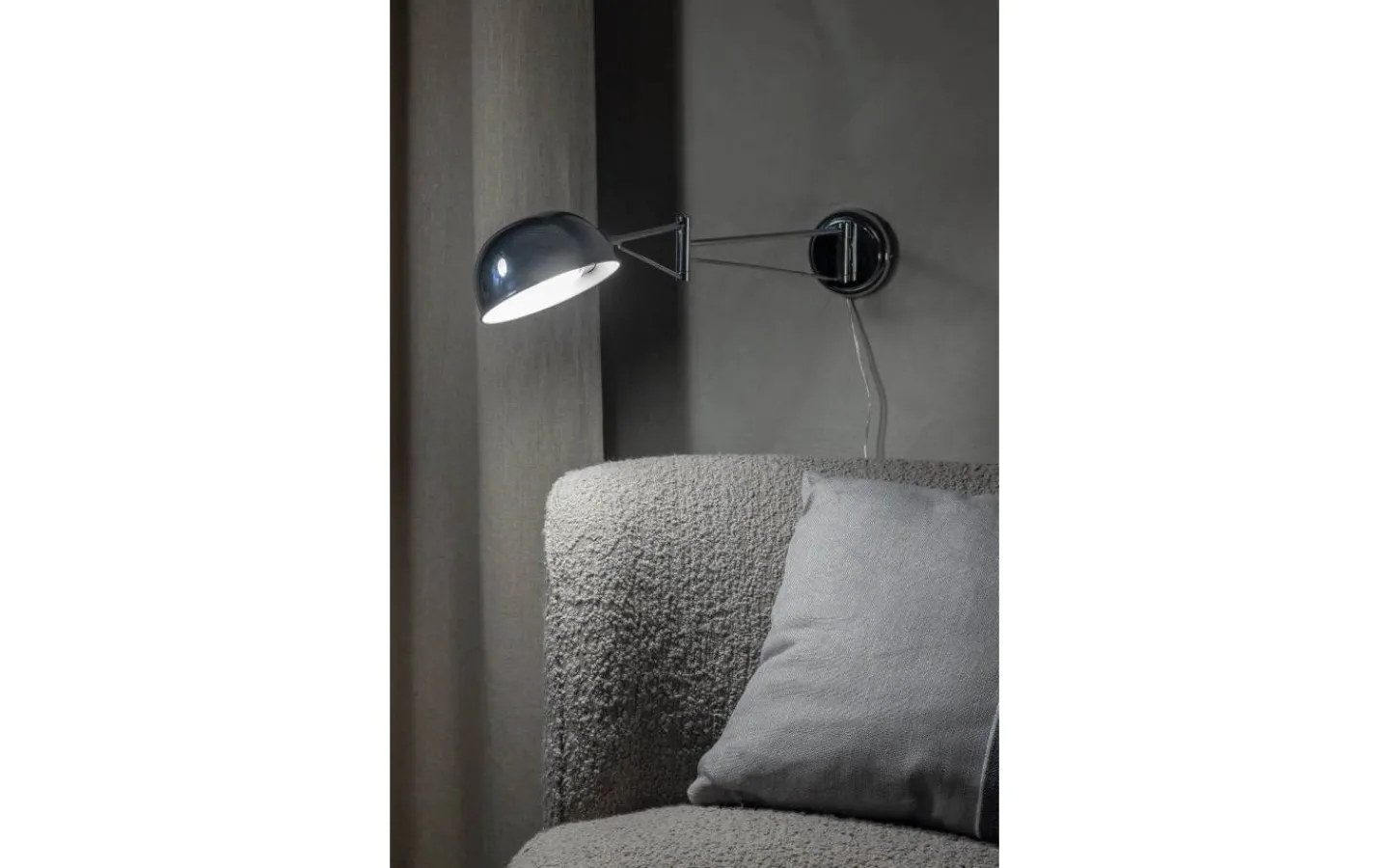Läslampor < Markslojd Portland Vägglampa 76cm Krom