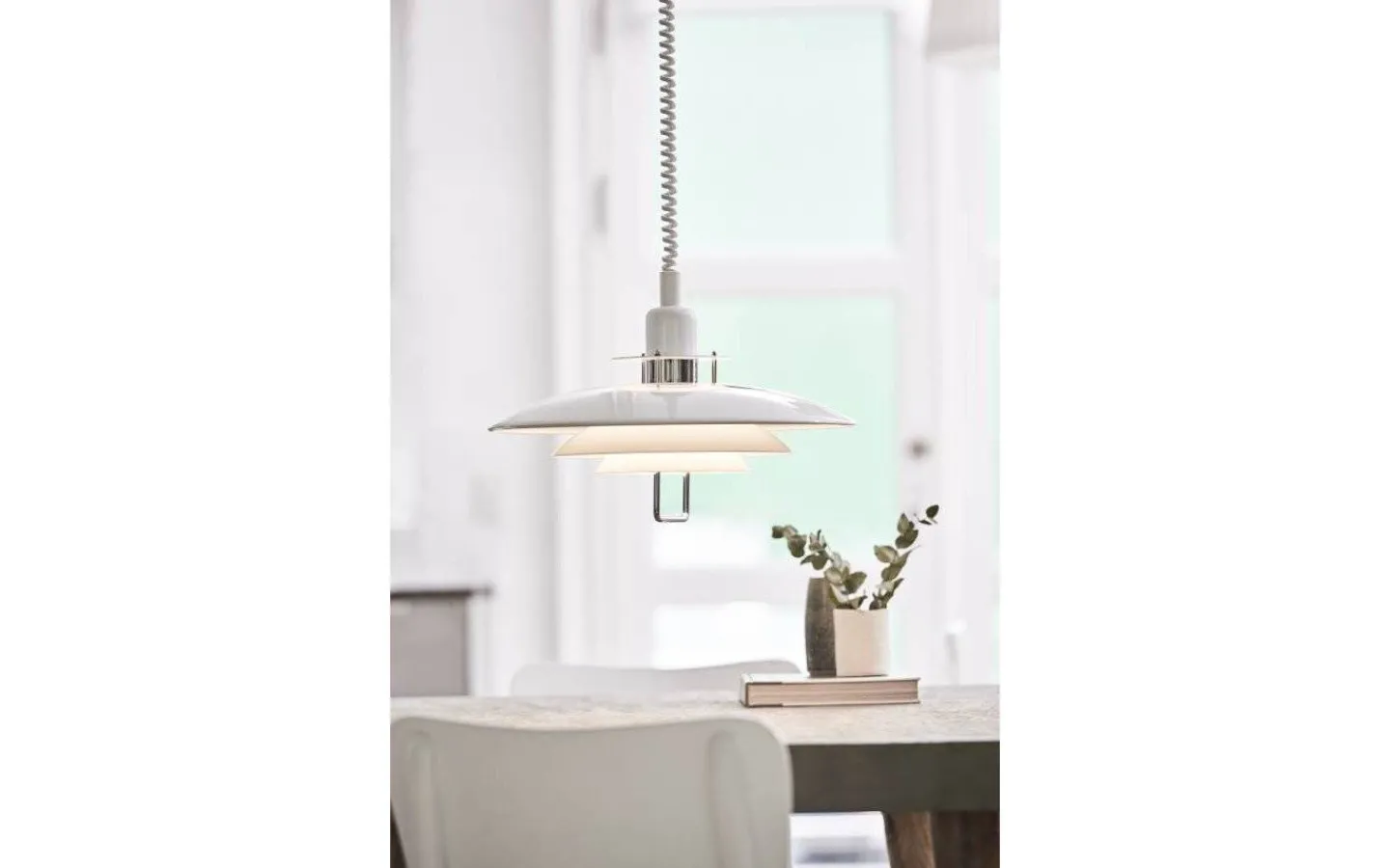 Kök & Matplats < Belid Primus II Hisslampa 43cm Vit/Krom