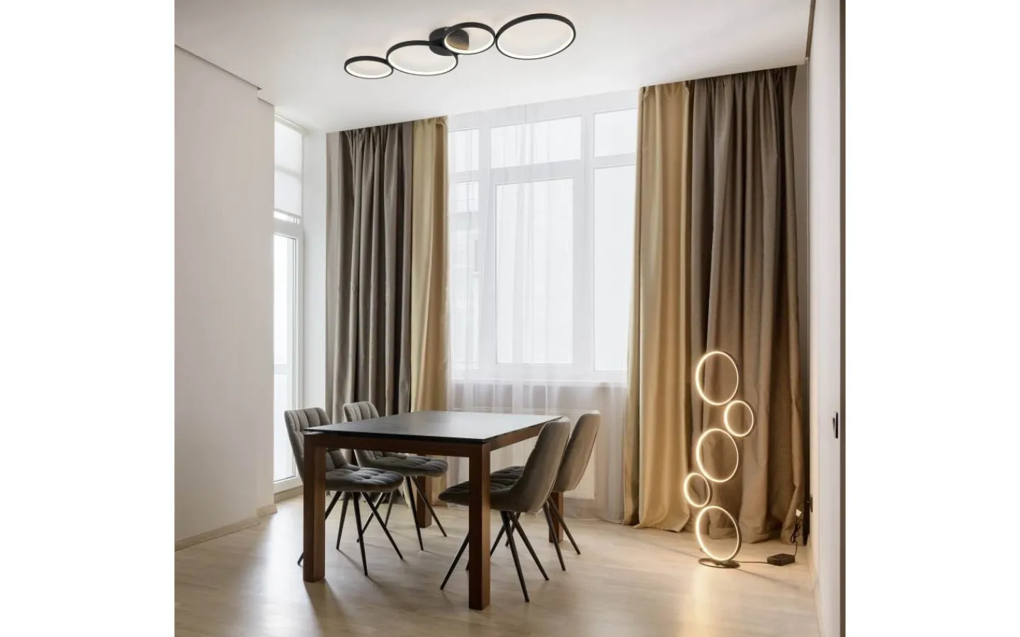 Golvlampor < Trio Lighting Rondo Golvlampa LED mattsvart
