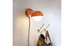 Läslampor < Dyberg Larsen Rose Vägglampa Orange