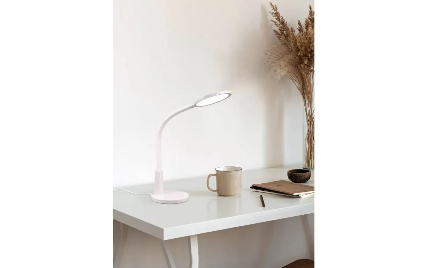 Skrivbordslampor-Reality Sally Skrivbordslampa LED vit 4000K