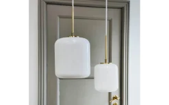 Fönsterlampor < Dyberg Larsen Silvia Fönsterlampa 20cm Opal/Mässing