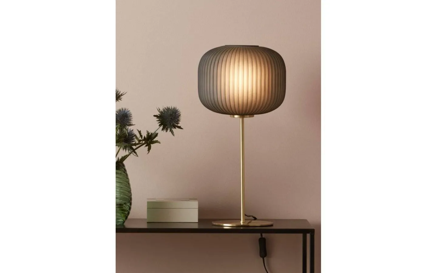 Vardagsrum|Sovrum < Markslojd Sober Bordslampa 50cm Rök/Mässing
