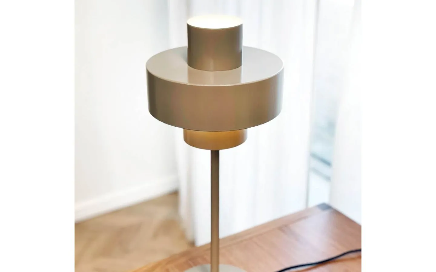 Bordslampor < Dyberg Larsen Stoke Bordslampa 49,5cm Grå