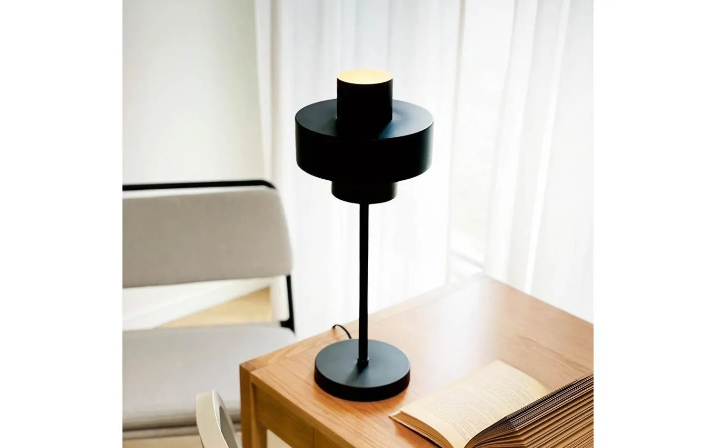 Bordslampor < Dyberg Larsen Stoke Bordslampa 49,5cm Svart