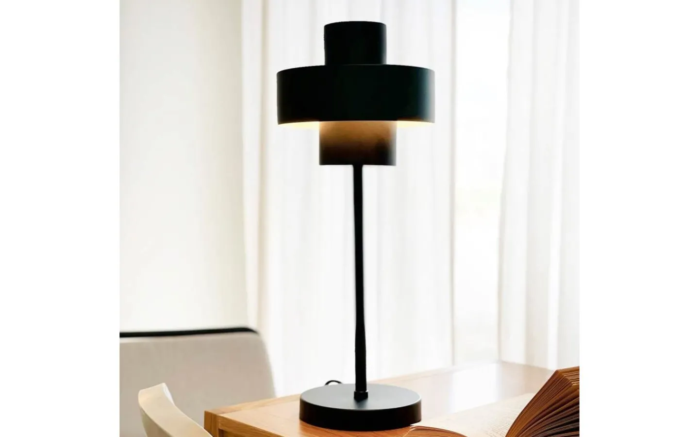 Bordslampor < Dyberg Larsen Stoke Bordslampa 49,5cm Svart