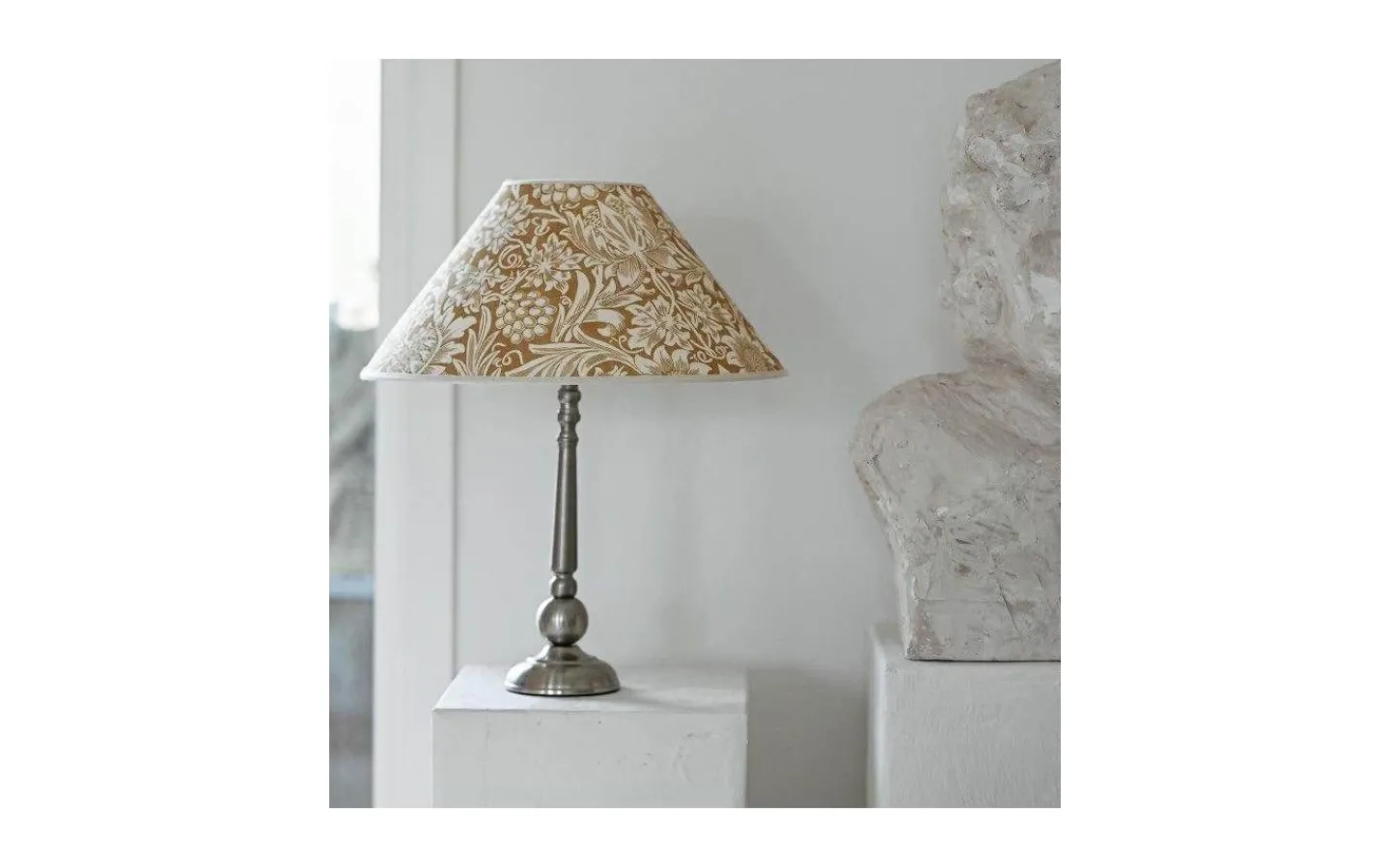 Mönstrade Lampskärmar < Hallbergs Sunflower Lampskärm Ø20cm Ochre William Morris