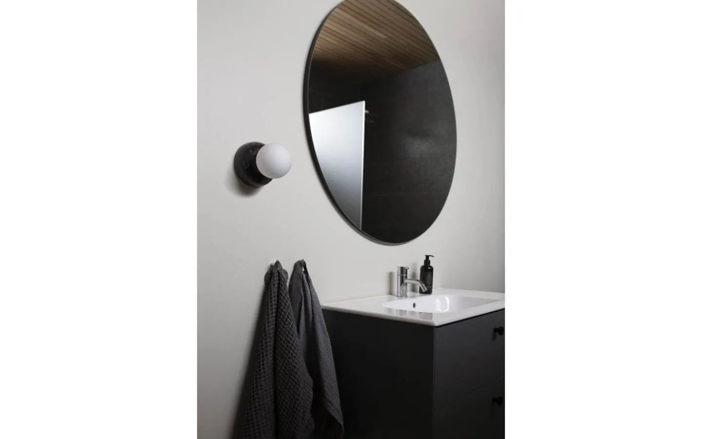 Badrumslampor Vägg|Badrumslampor Tak < Globen Lighting Torrano Vägglampa/Plafond 13cm IP44 Svart