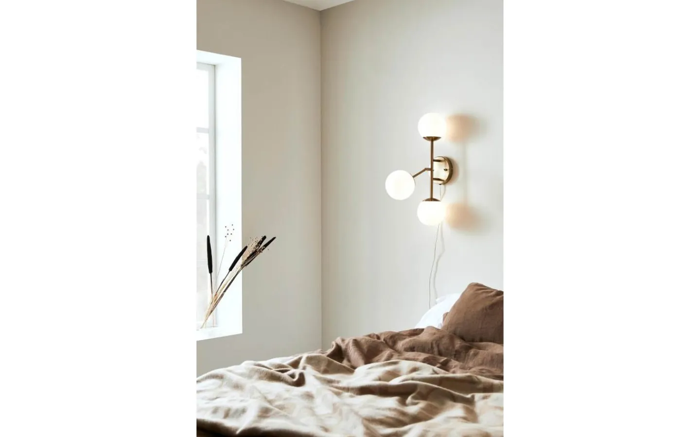 Lampetter-Markslojd Trinity Vägglampa 3L 60cm Mässing/Vit
