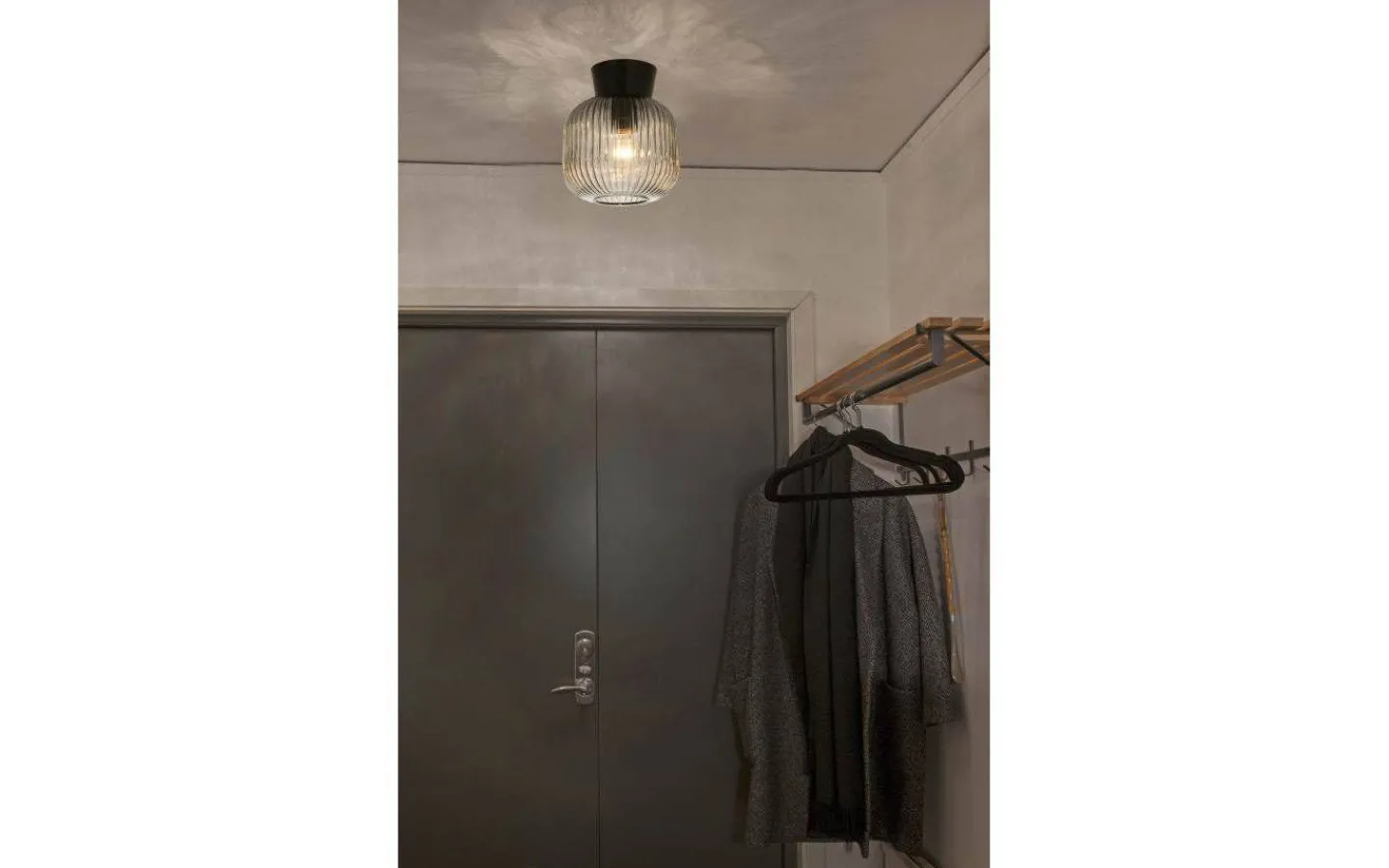 Hall & Trappa|Plafonder < Aneta Vanja Plafond 20cm Svart/Rök