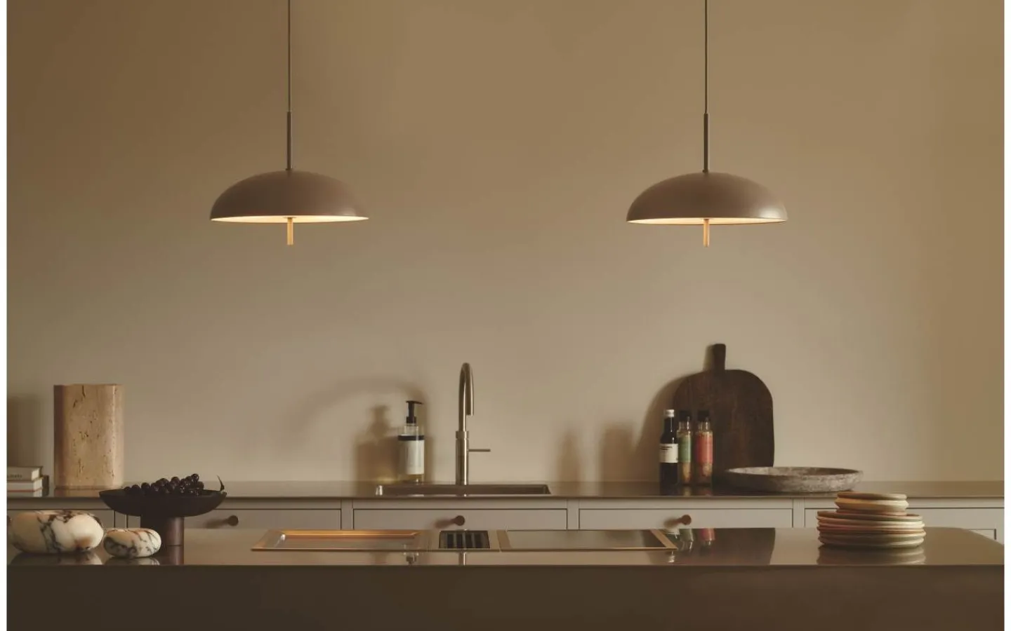Kök & Matplats < Design for the people Versale Taklampa 35cm Brun